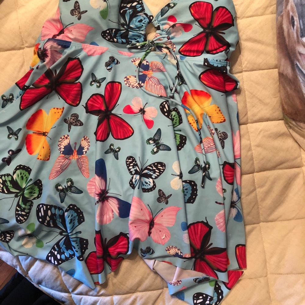 Bathing suit